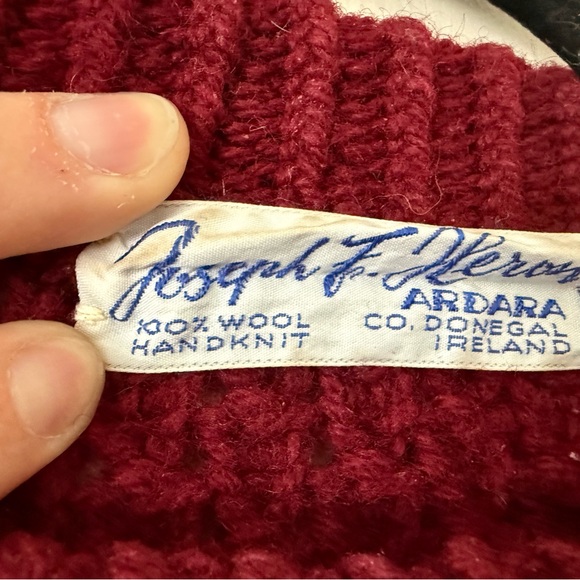 Vintage 70s Joseph F. Heron - Ardara Donegal Irish Handknit Wool Sweater Maroon - Picture 4 of 16